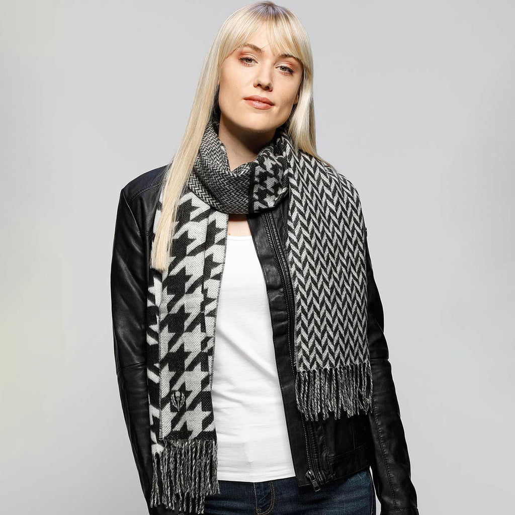 Fraas Scarf Cashmink Houndstooth Black 625270 990 - SKRF